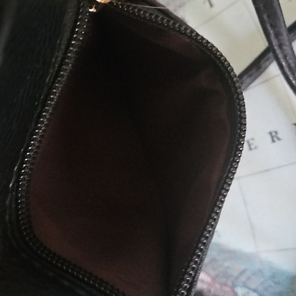 Elegant Women's Crossbody Bag Set - Picture 9 of 9